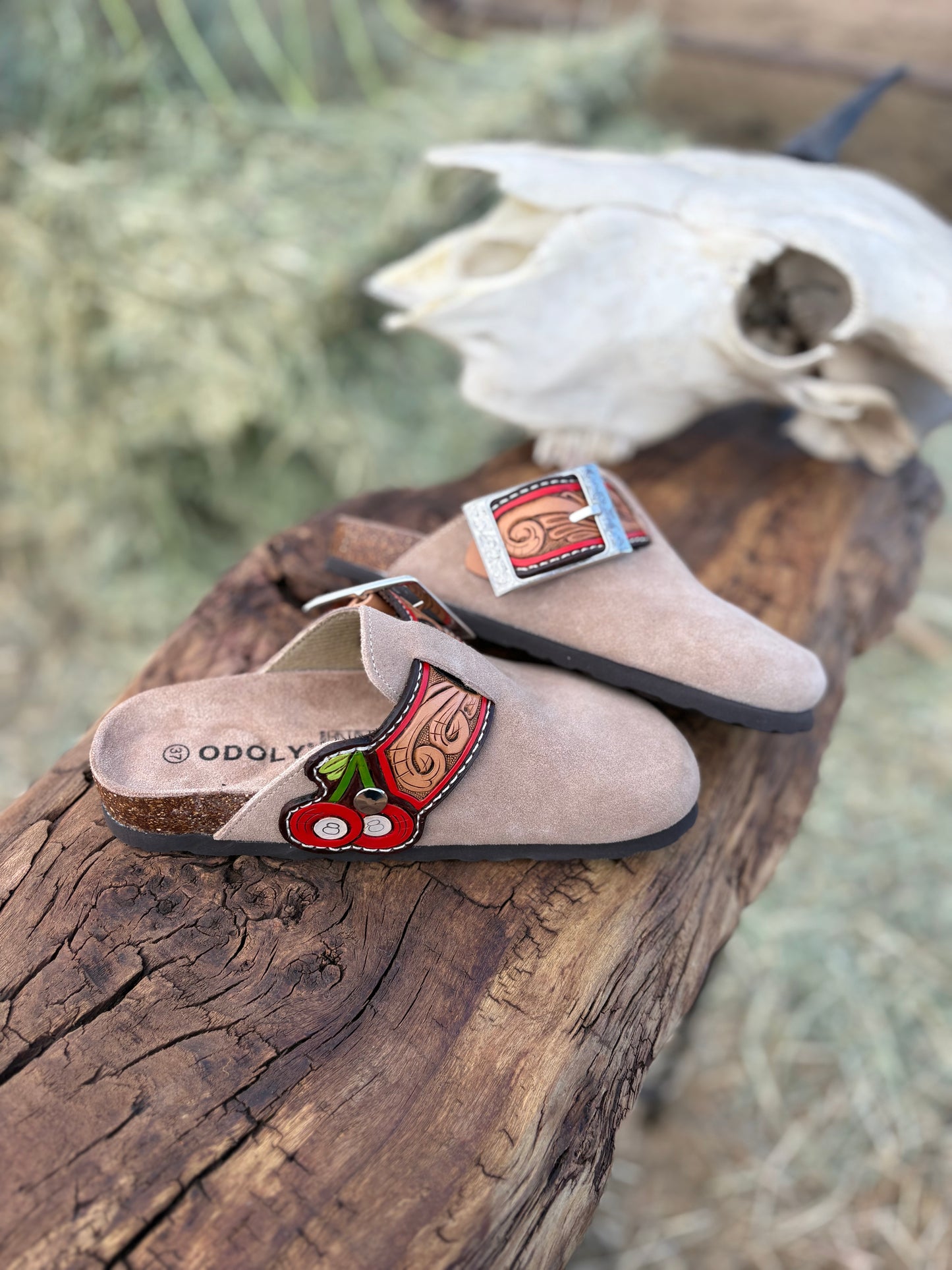 Women’s clogs